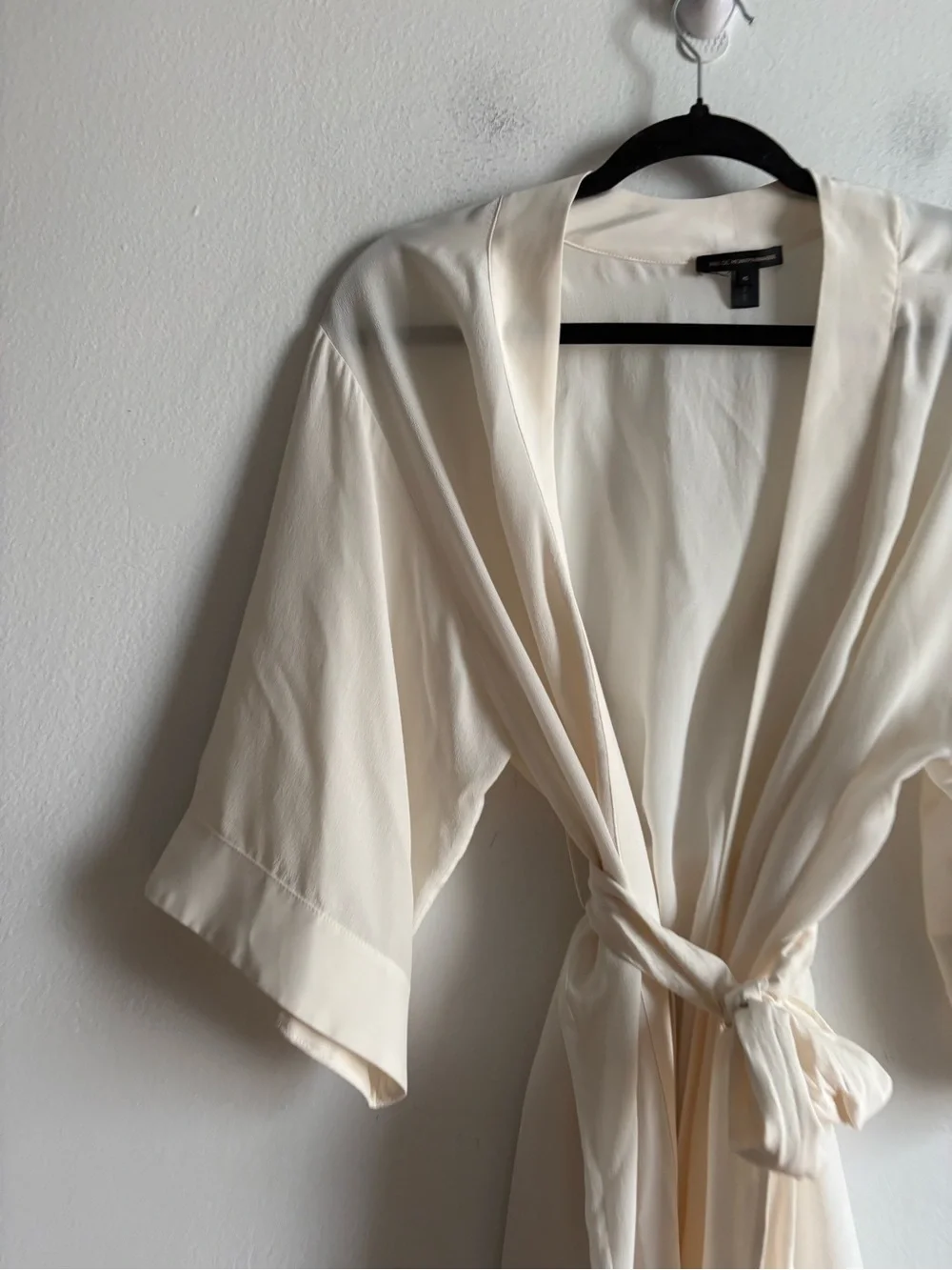 Kiki De Montparnasse Sz XS 100% Silk White Flowy Bridal Short Robe - Picture 3 of 9